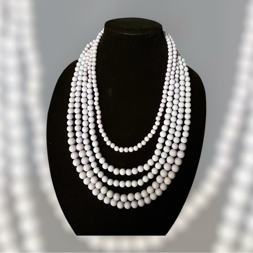 Lisa e Lilac Necklace